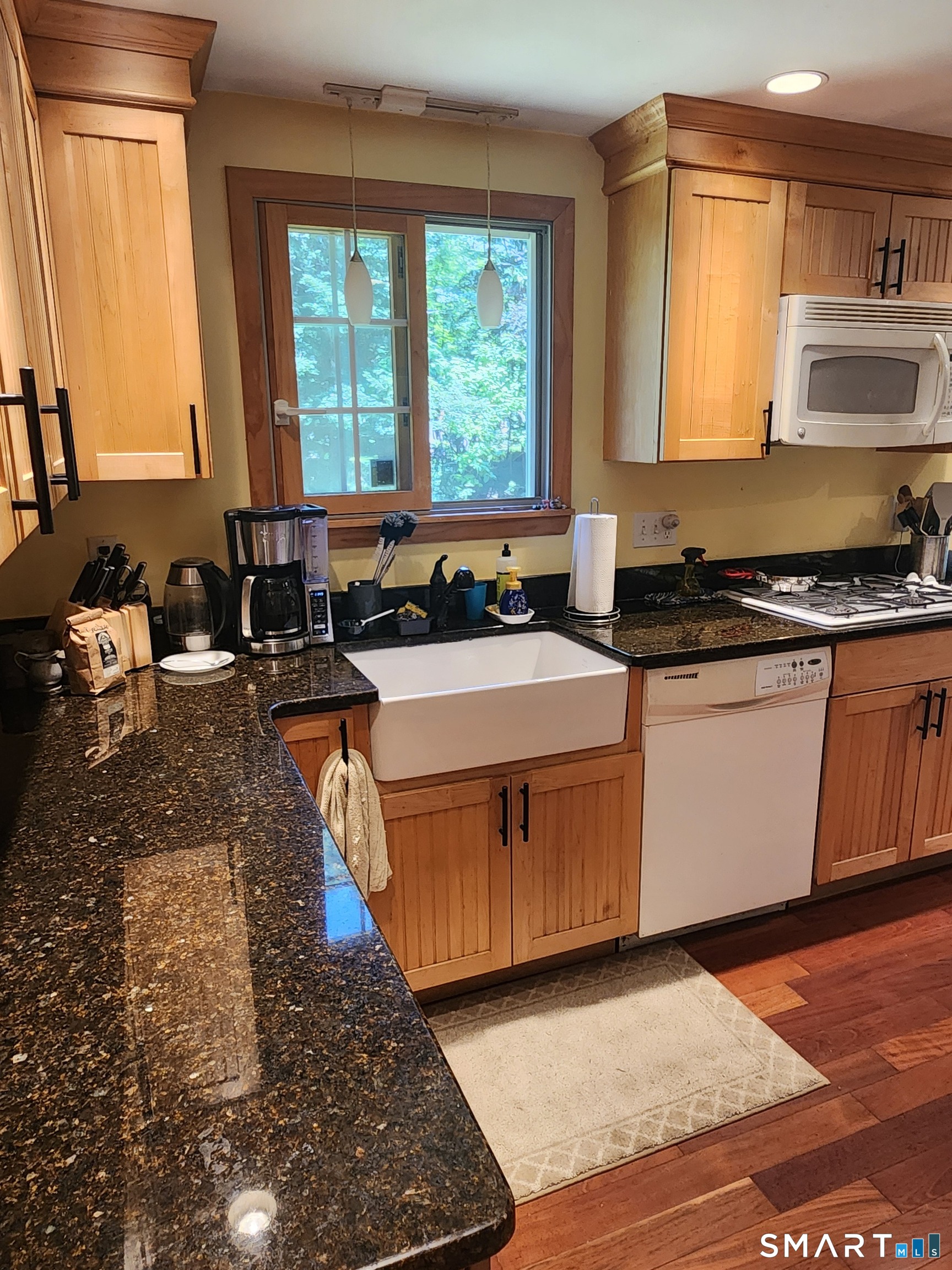 7 Pine Street Norwich CT 06360