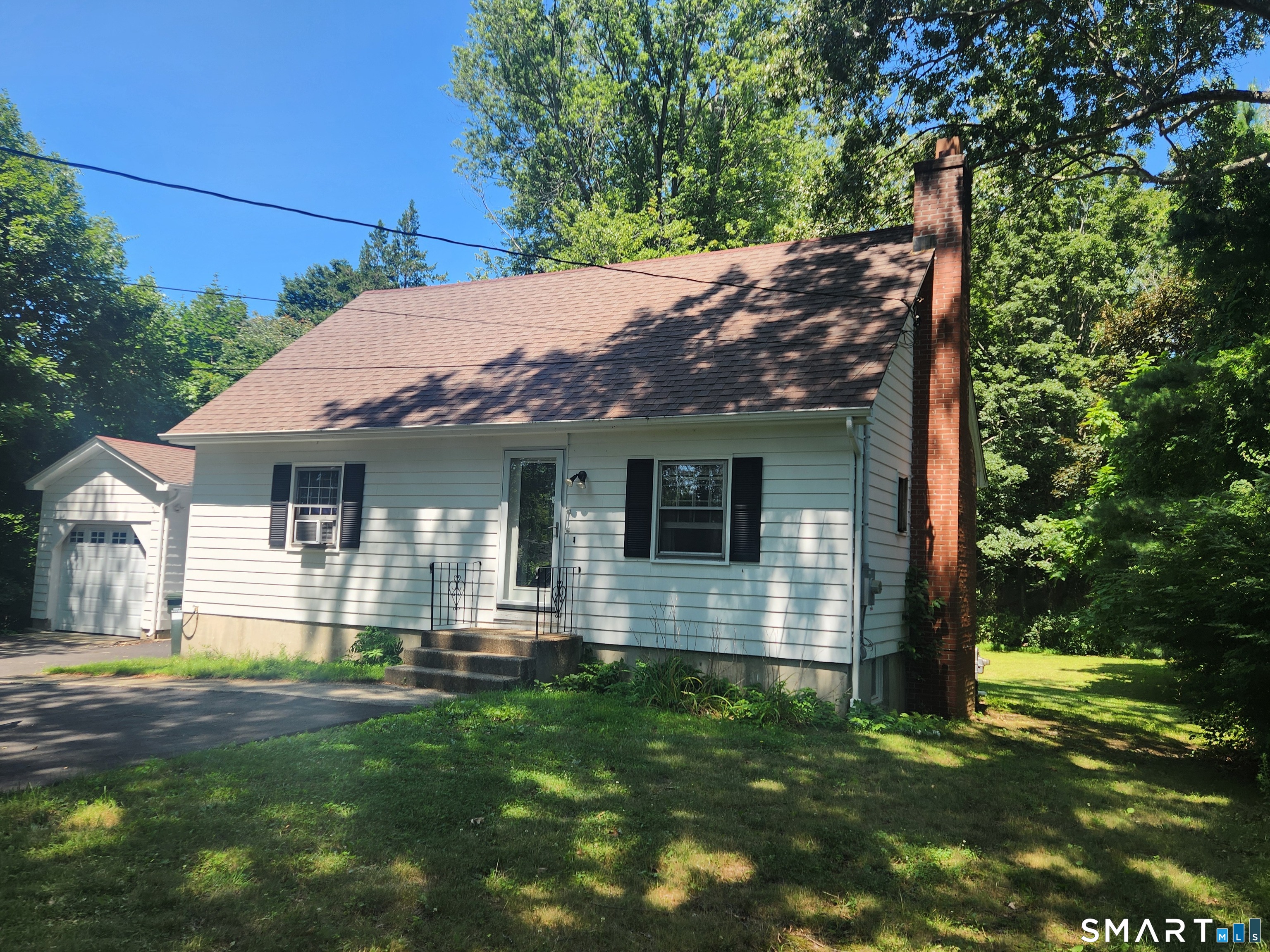 7 Pine Street Norwich CT 06360