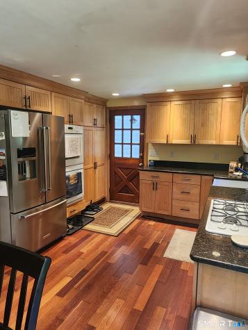 7 Pine Street Norwich CT 06360