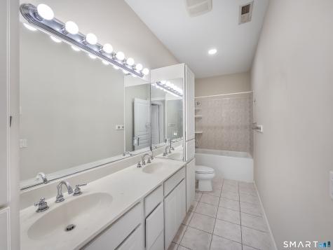 455 Grace Trail Orange CT 06477