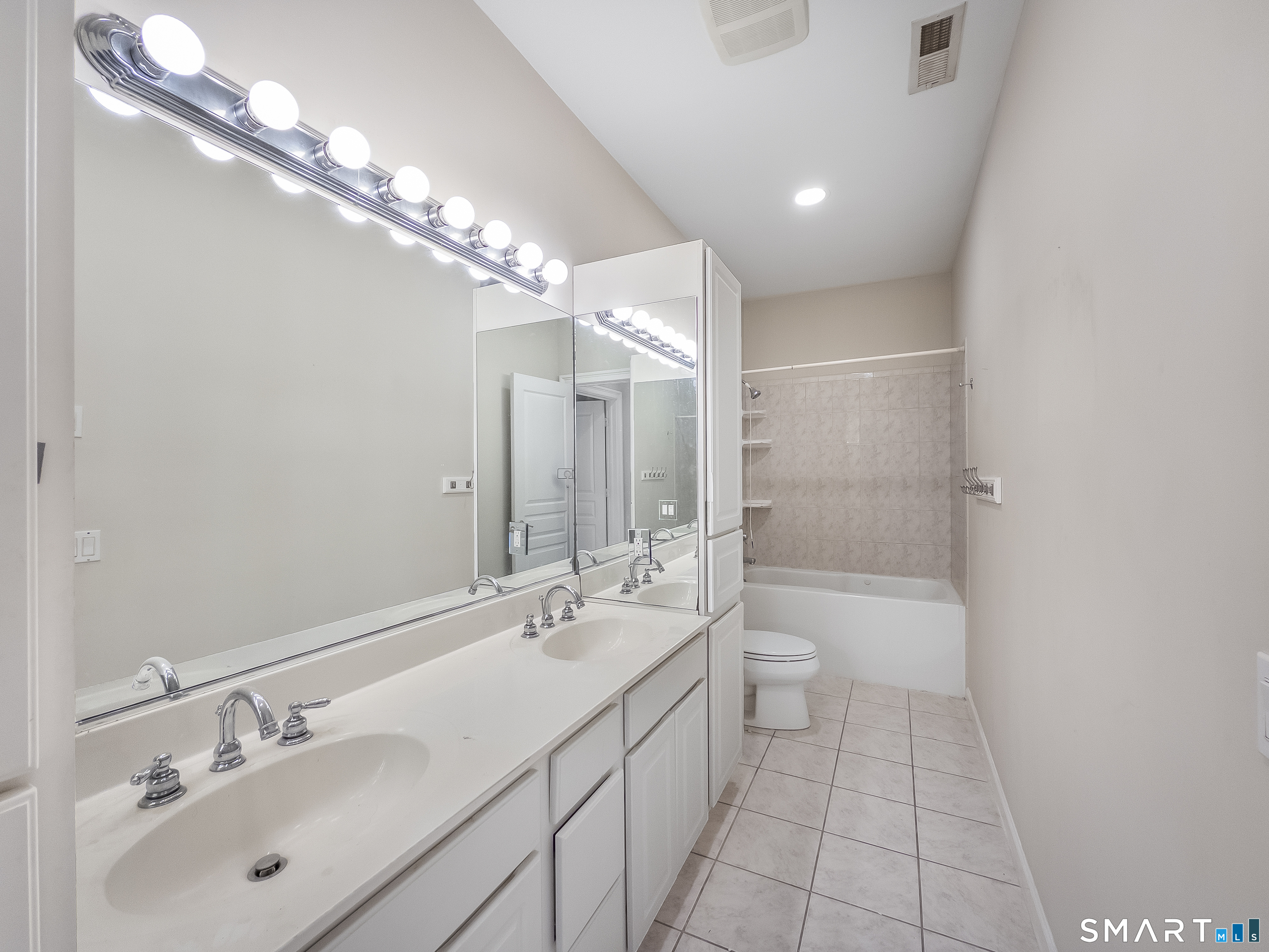 455 Grace Trail Orange CT 06477