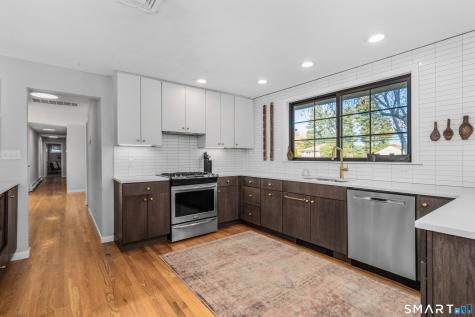 79 West Ridge Drive West Hartford CT 06117