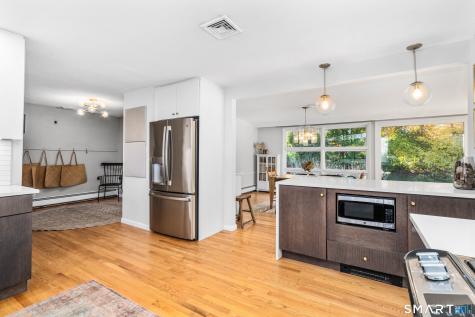 79 West Ridge Drive West Hartford CT 06117