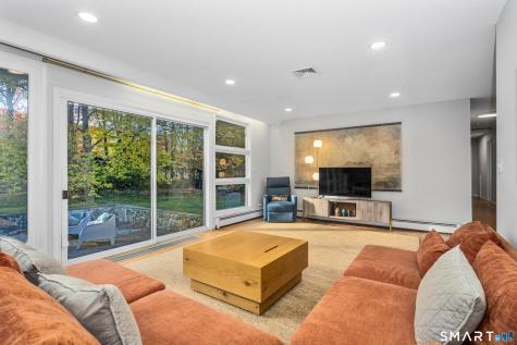 79 West Ridge Drive West Hartford CT 06117