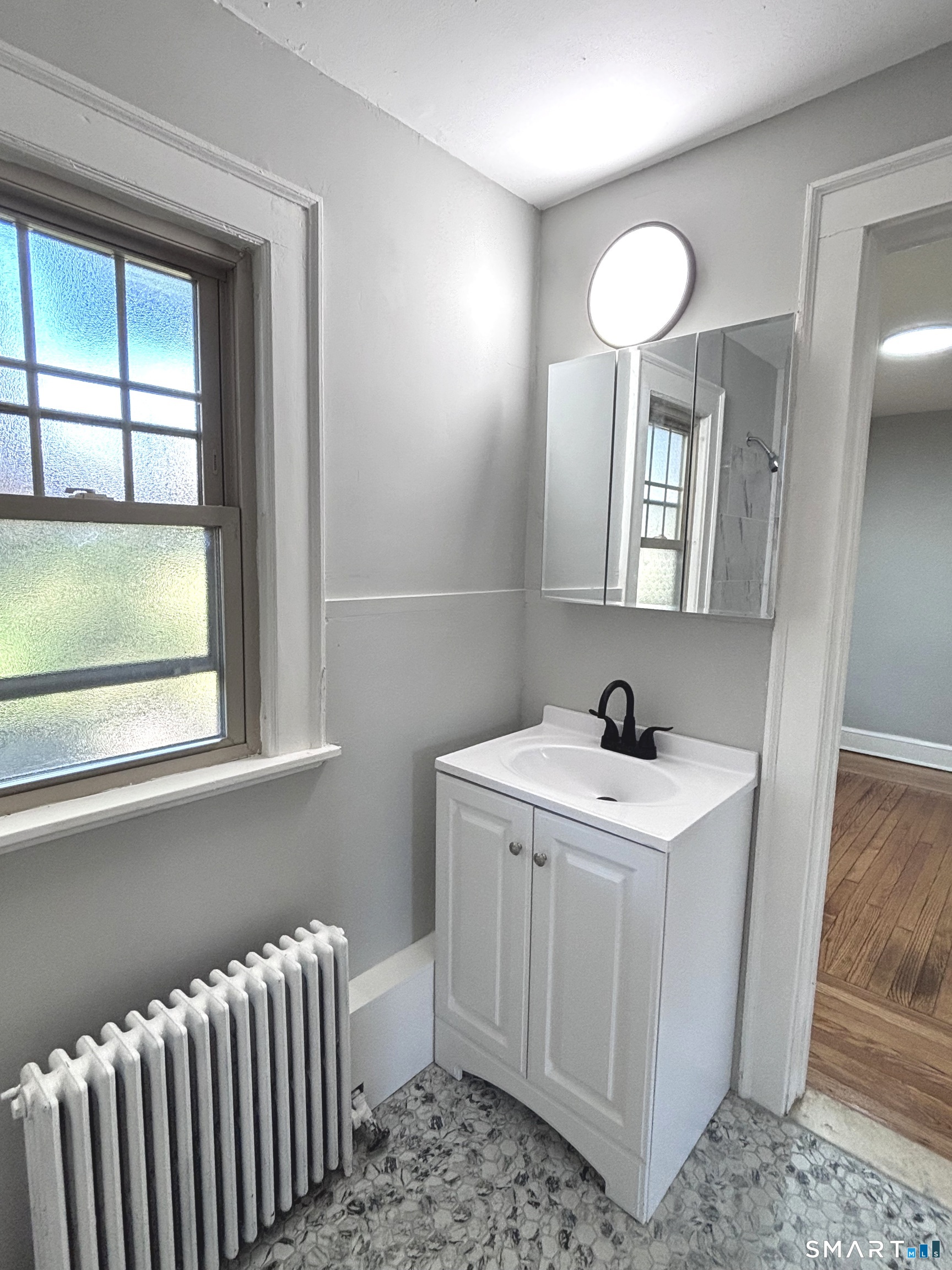 28 Savoy Street Hamden CT 06514