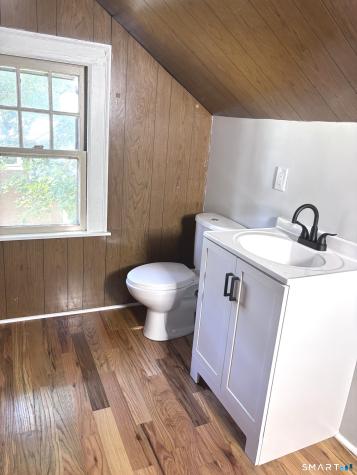 28 Savoy Street Hamden CT 06514