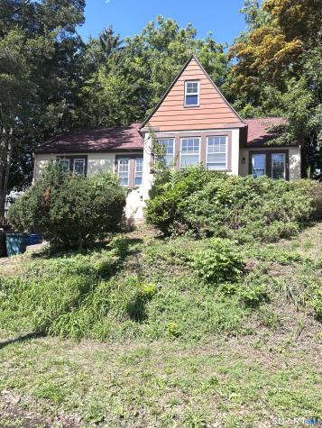 28 Savoy Street Hamden CT 06514