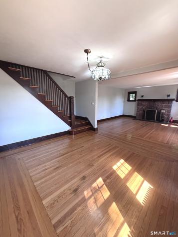 28 Savoy Street Hamden CT 06514