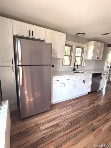 28 Savoy Street Hamden CT 06514