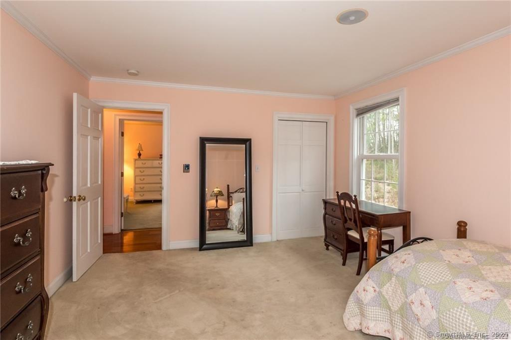 15 Sand Hill Road Simsbury CT 06089