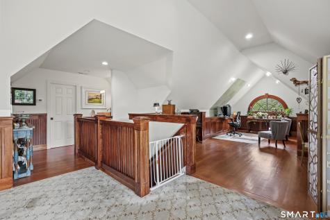 207 Great Pond Road Simsbury CT 06070