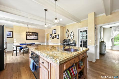 207 Great Pond Road Simsbury CT 06070