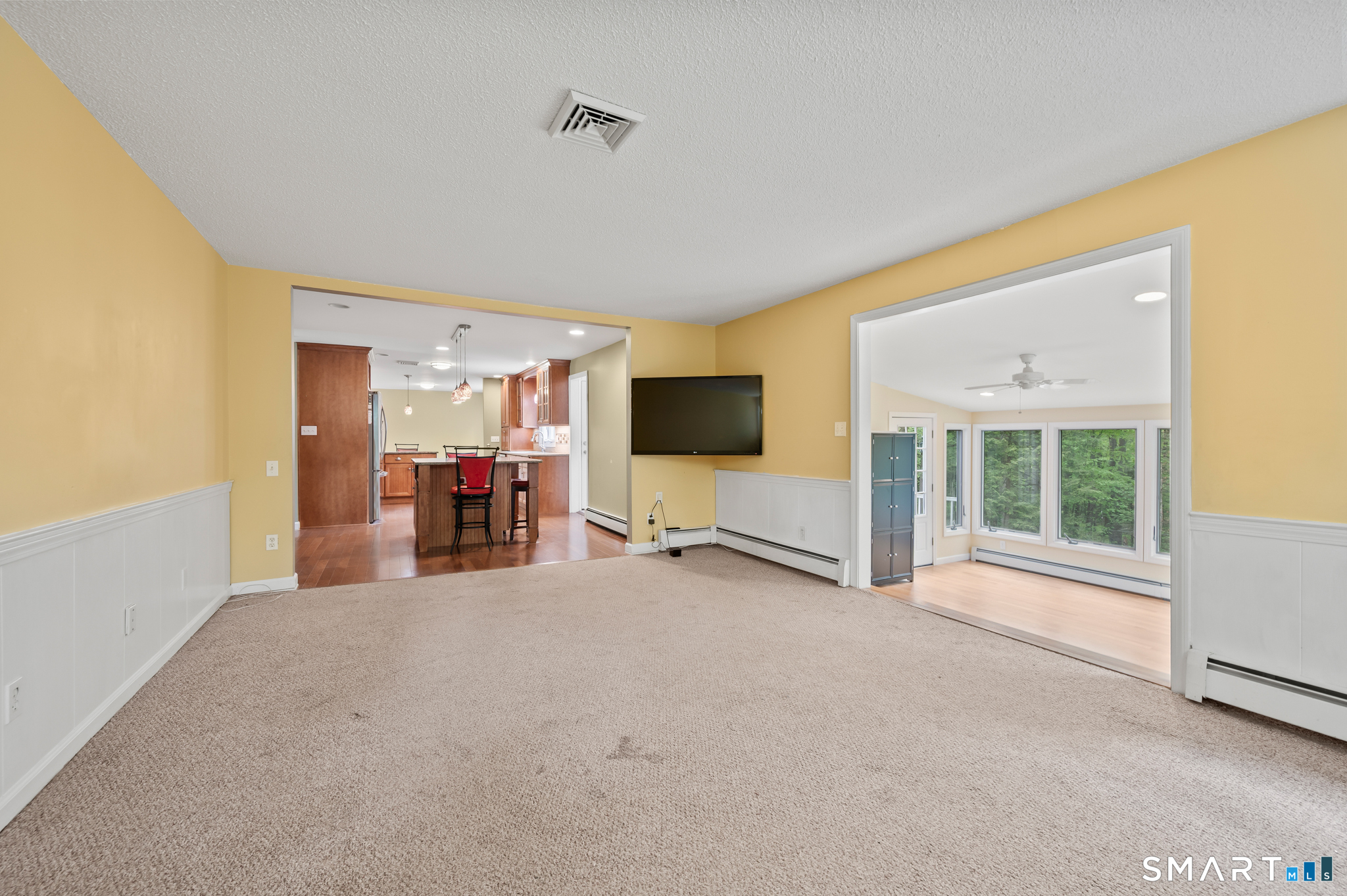 20 Saxton Brook Drive Simsbury CT 06070