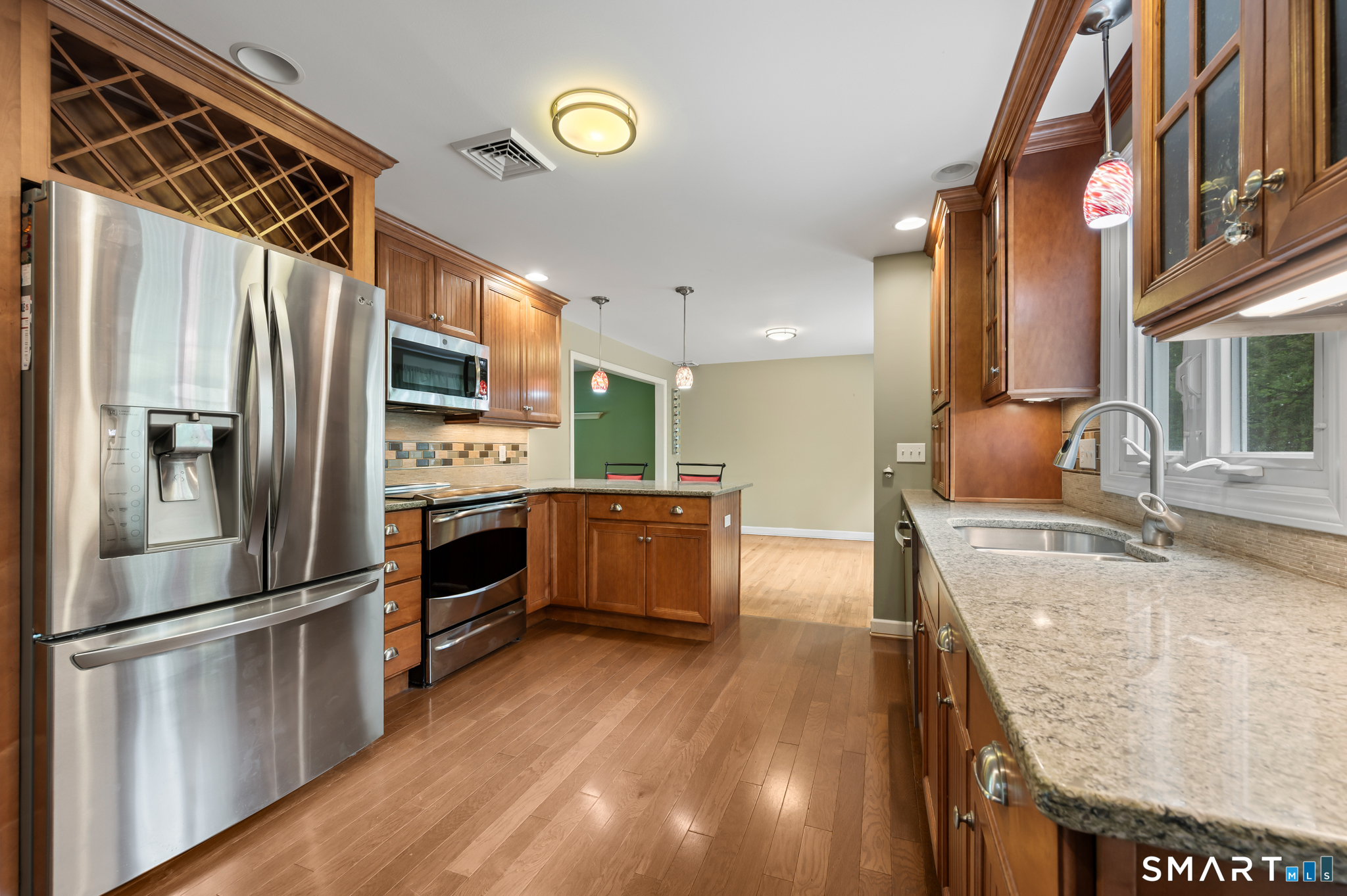 20 Saxton Brook Drive Simsbury CT 06070