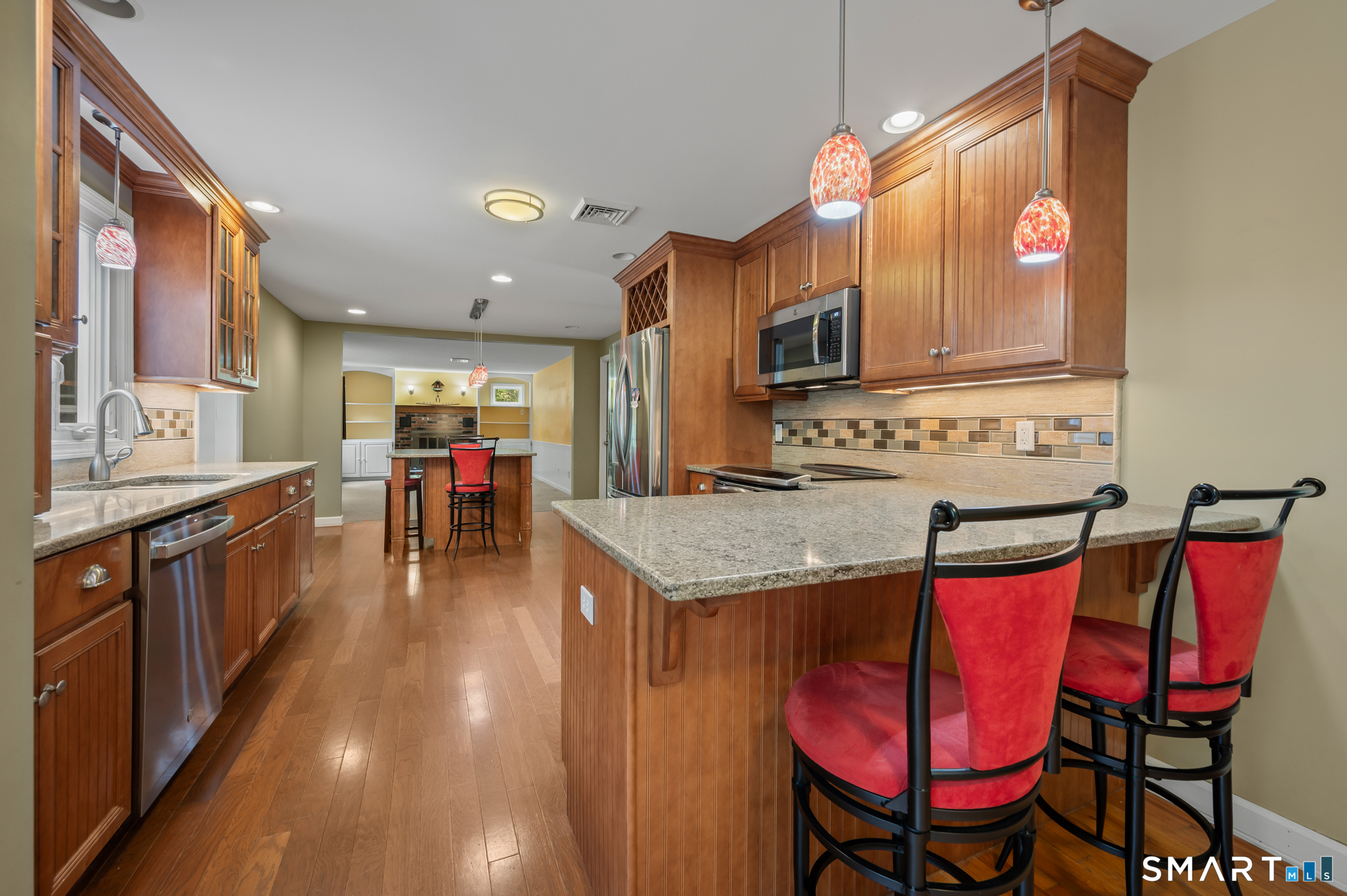 20 Saxton Brook Drive Simsbury CT 06070
