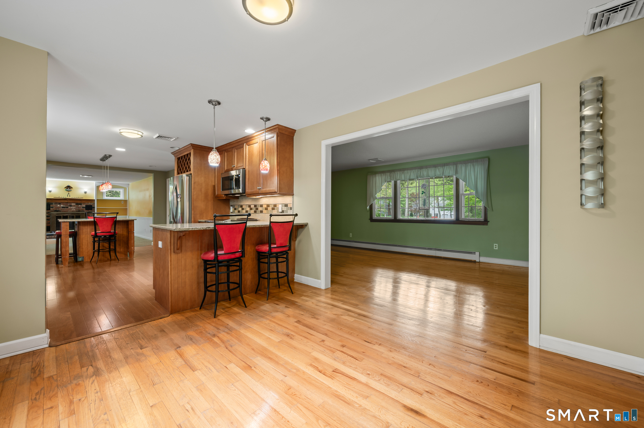 20 Saxton Brook Drive Simsbury CT 06070