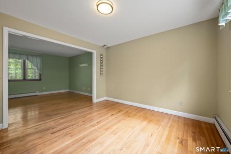 20 Saxton Brook Drive Simsbury CT 06070