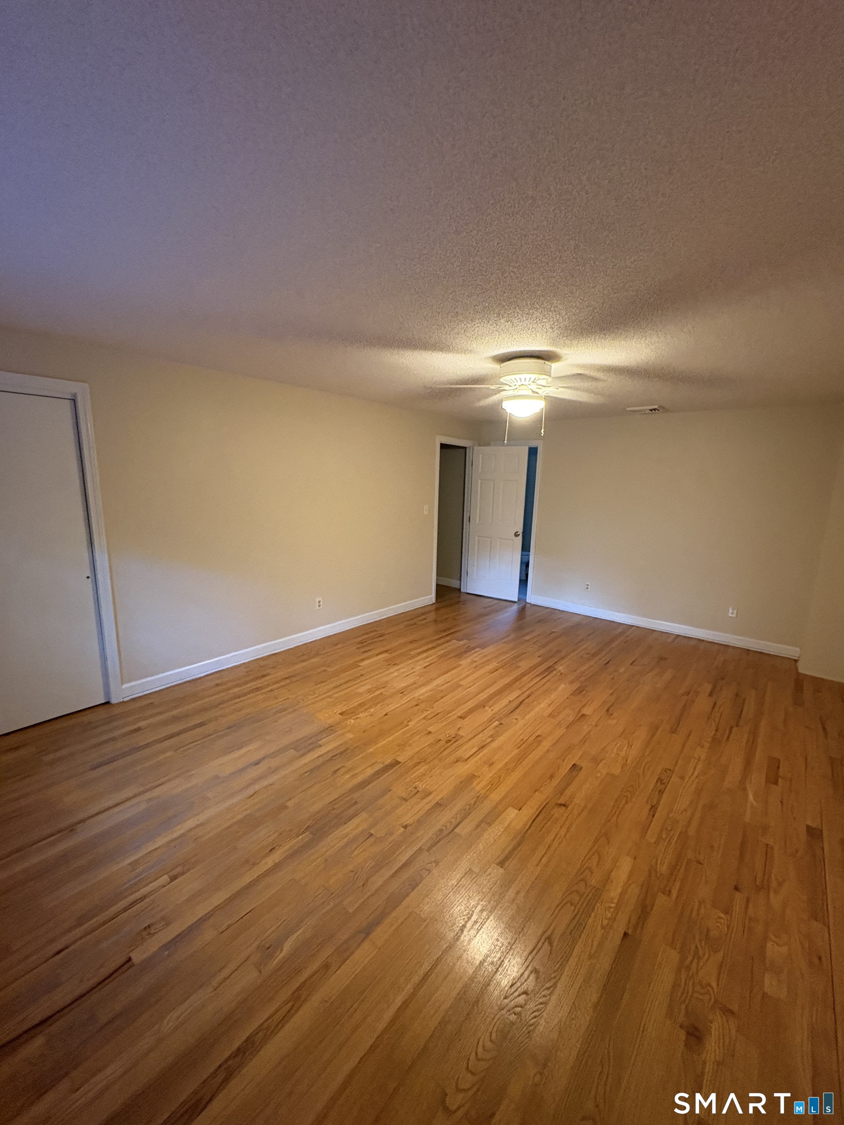 20 Saxton Brook Drive Simsbury CT 06070