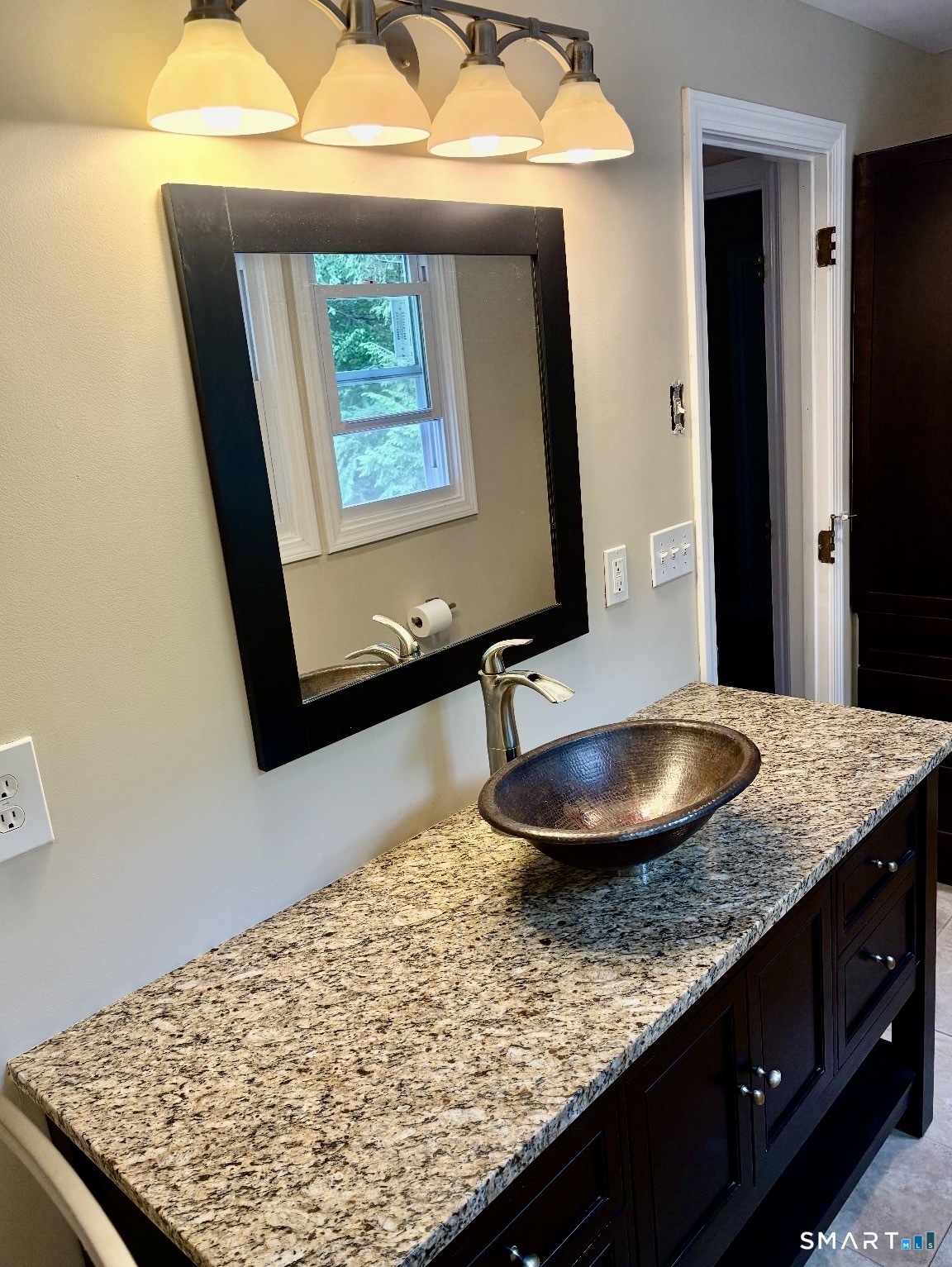 20 Saxton Brook Drive Simsbury CT 06070