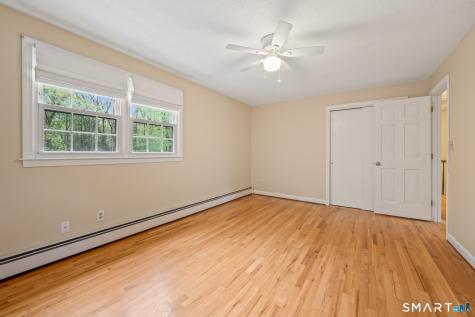 20 Saxton Brook Drive Simsbury CT 06070