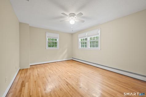 20 Saxton Brook Drive Simsbury CT 06070