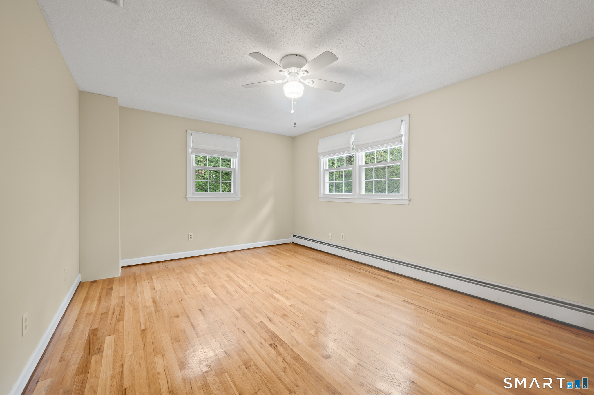 20 Saxton Brook Drive Simsbury CT 06070