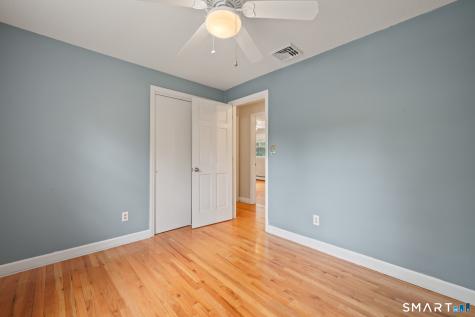 20 Saxton Brook Drive Simsbury CT 06070