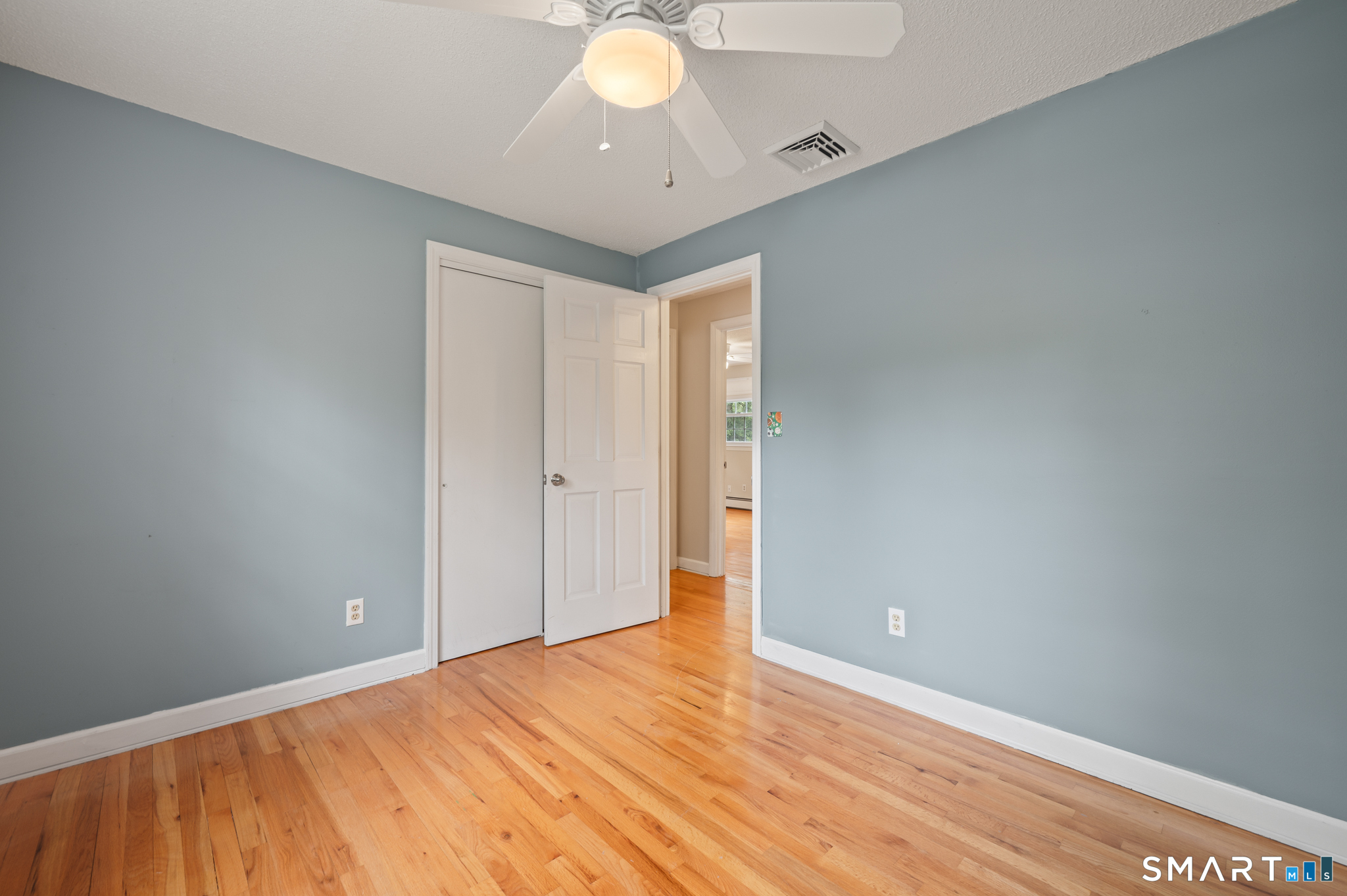 20 Saxton Brook Drive Simsbury CT 06070