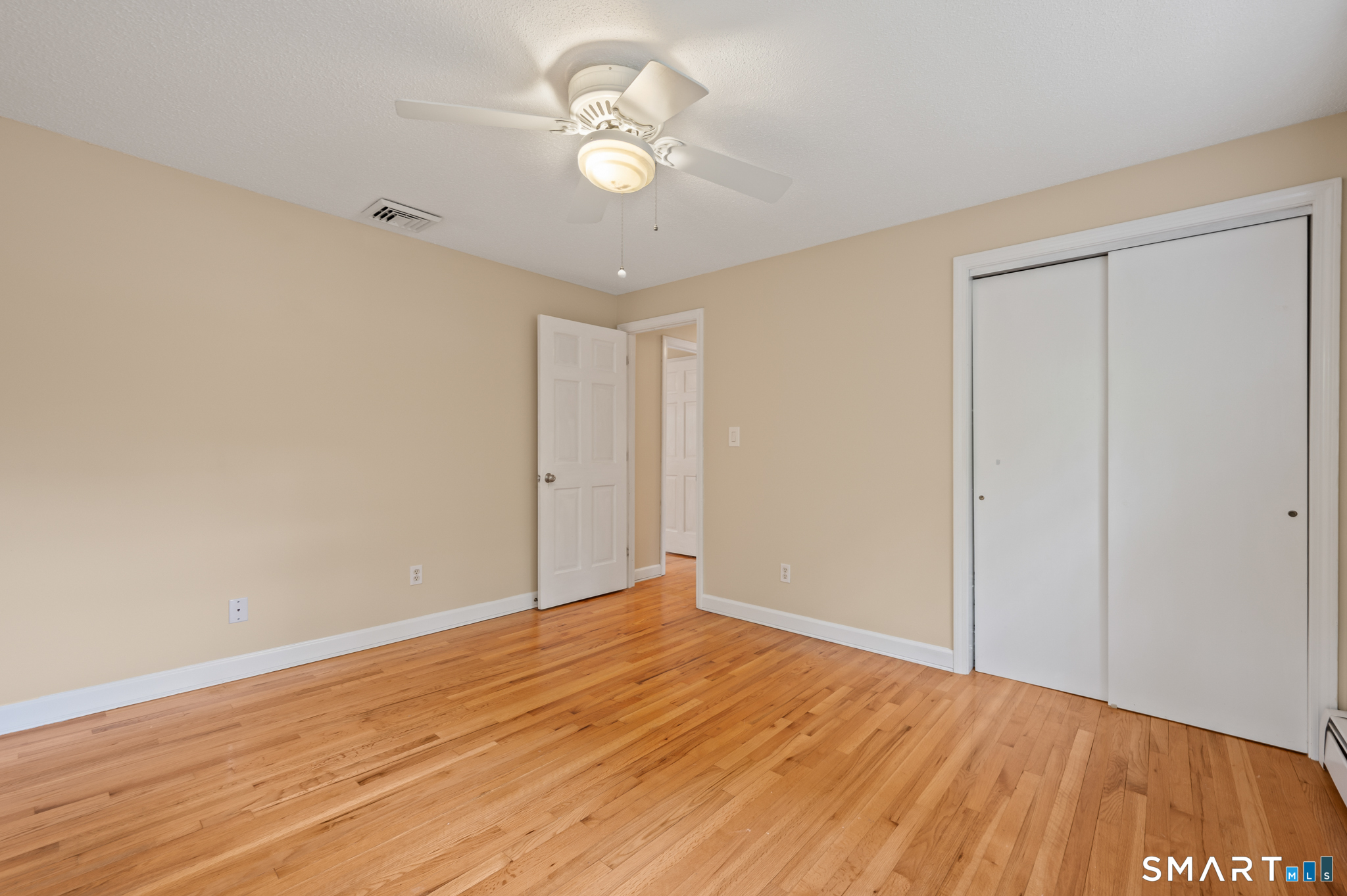 20 Saxton Brook Drive Simsbury CT 06070