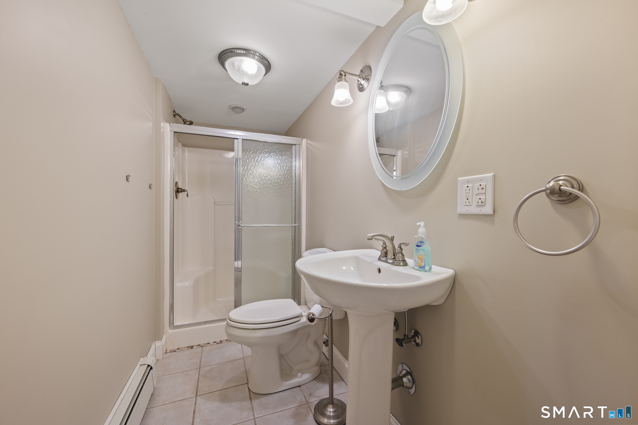 20 Saxton Brook Drive Simsbury CT 06070
