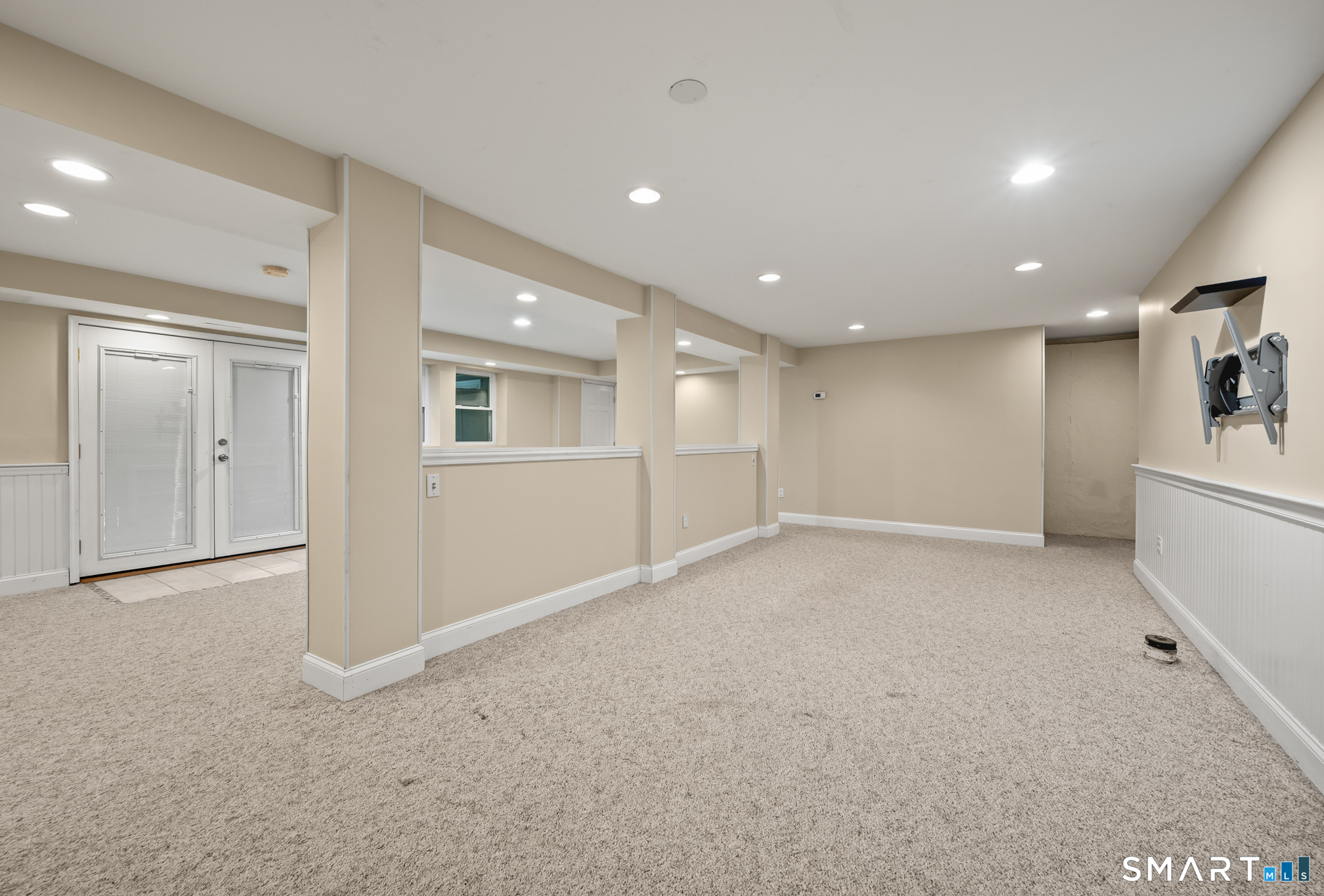 20 Saxton Brook Drive Simsbury CT 06070