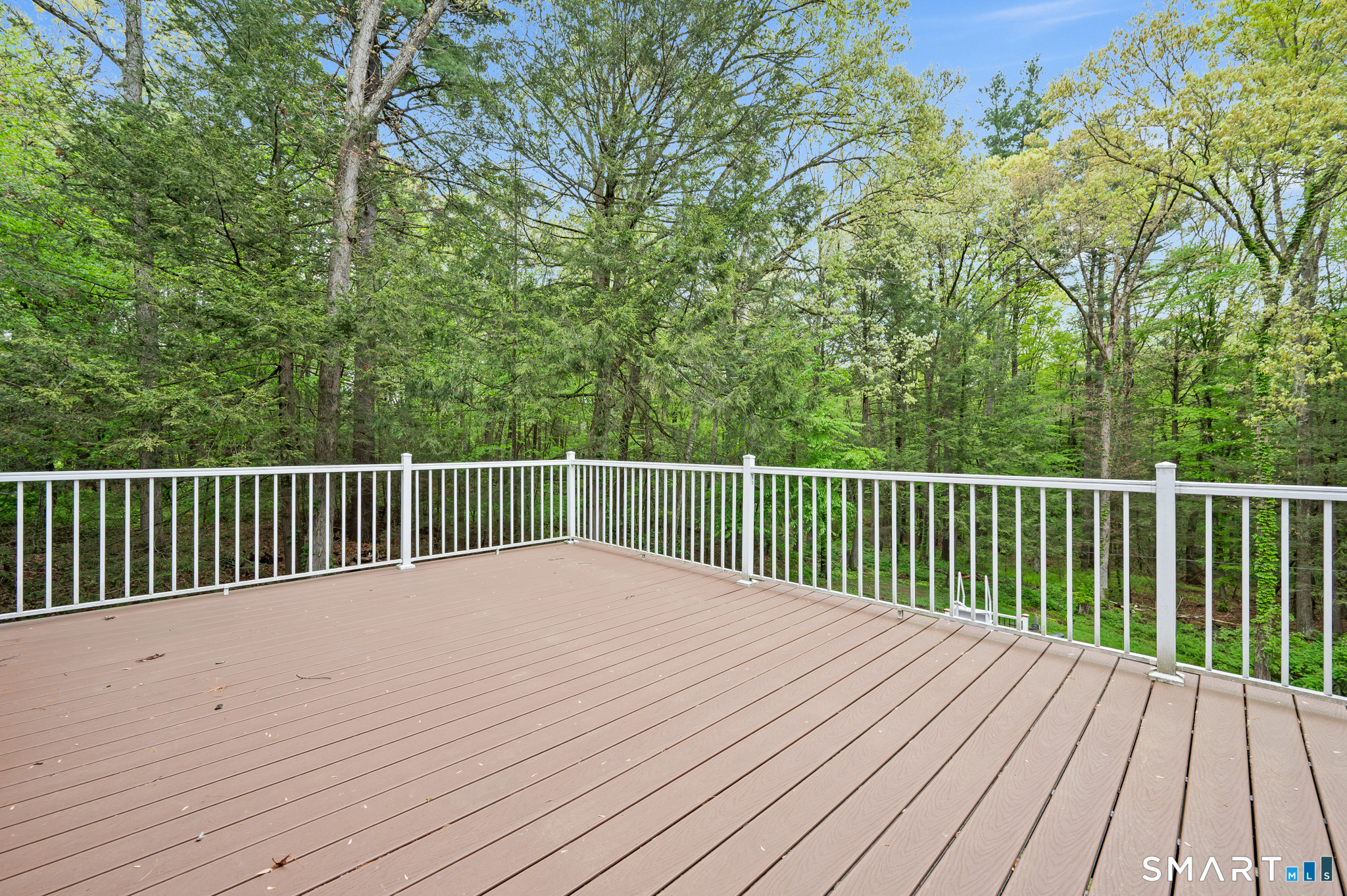 20 Saxton Brook Drive Simsbury CT 06070