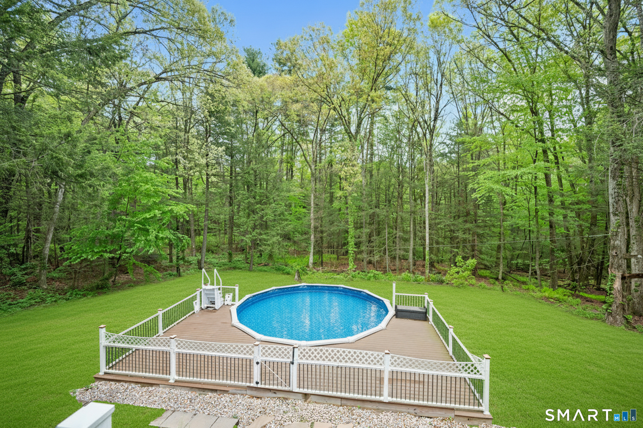 20 Saxton Brook Drive Simsbury CT 06070