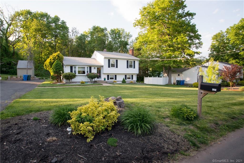 202 Rocky Top Road Hamden CT 06514