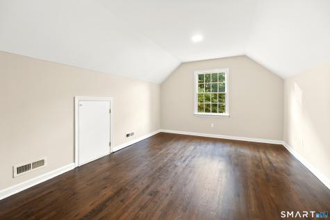 93 West Avenue Darien CT 06820