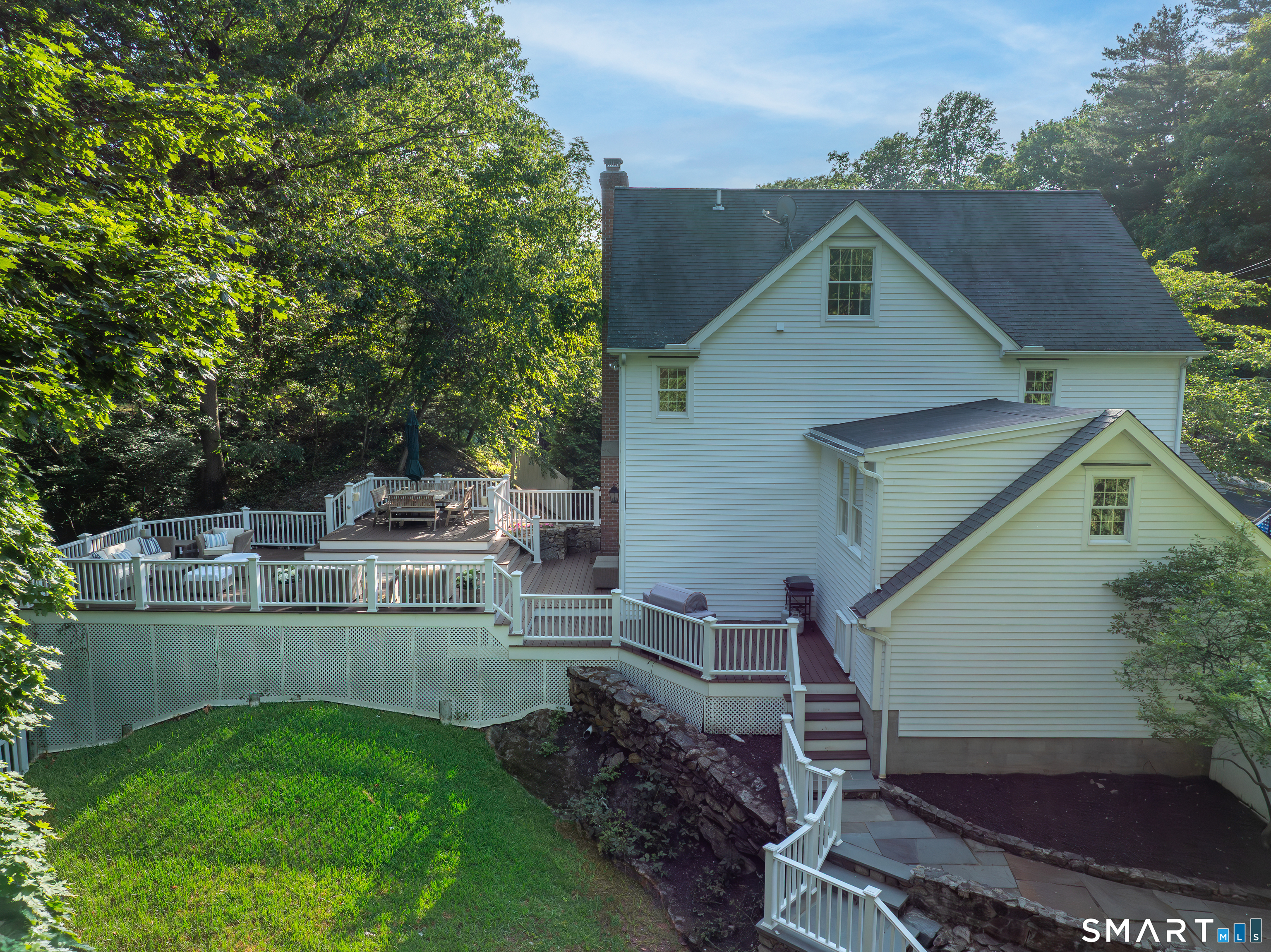 93 West Avenue Darien CT 06820