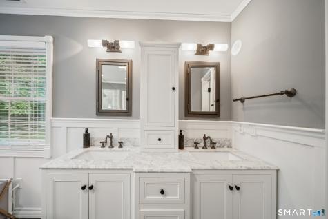 25 Independence Circle Southbury CT 06488