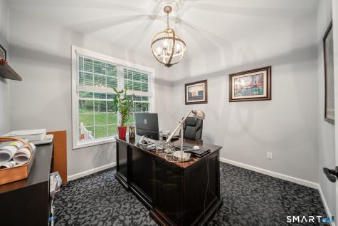 25 Independence Circle Southbury CT 06488