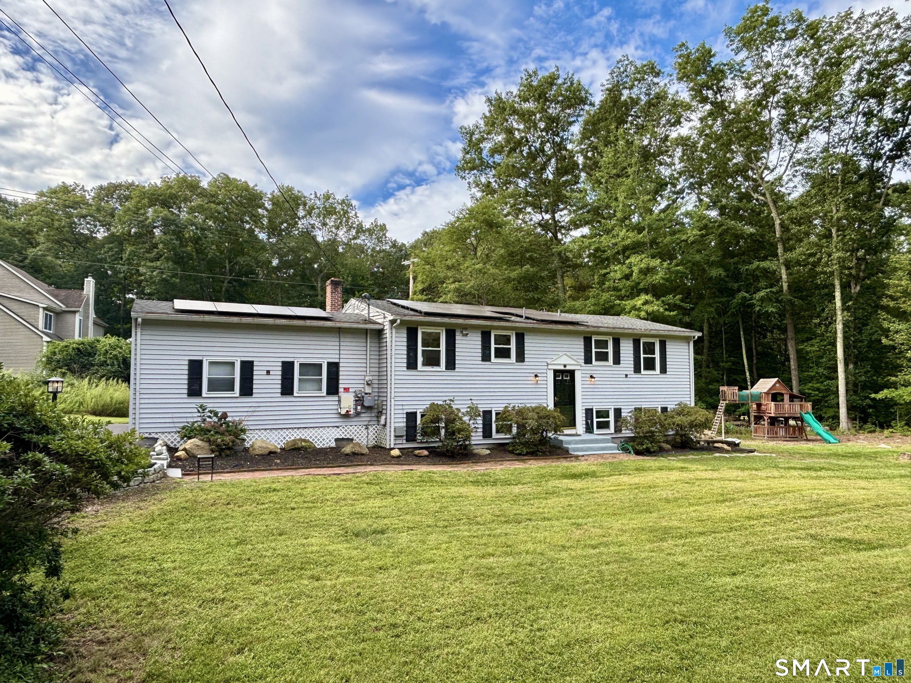 13 Black Oak Drive East Lyme CT 06333
