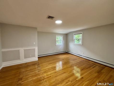 13 Black Oak Drive East Lyme CT 06333