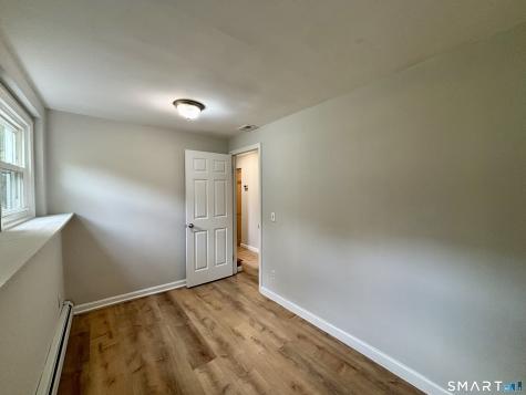 13 Black Oak Drive East Lyme CT 06333