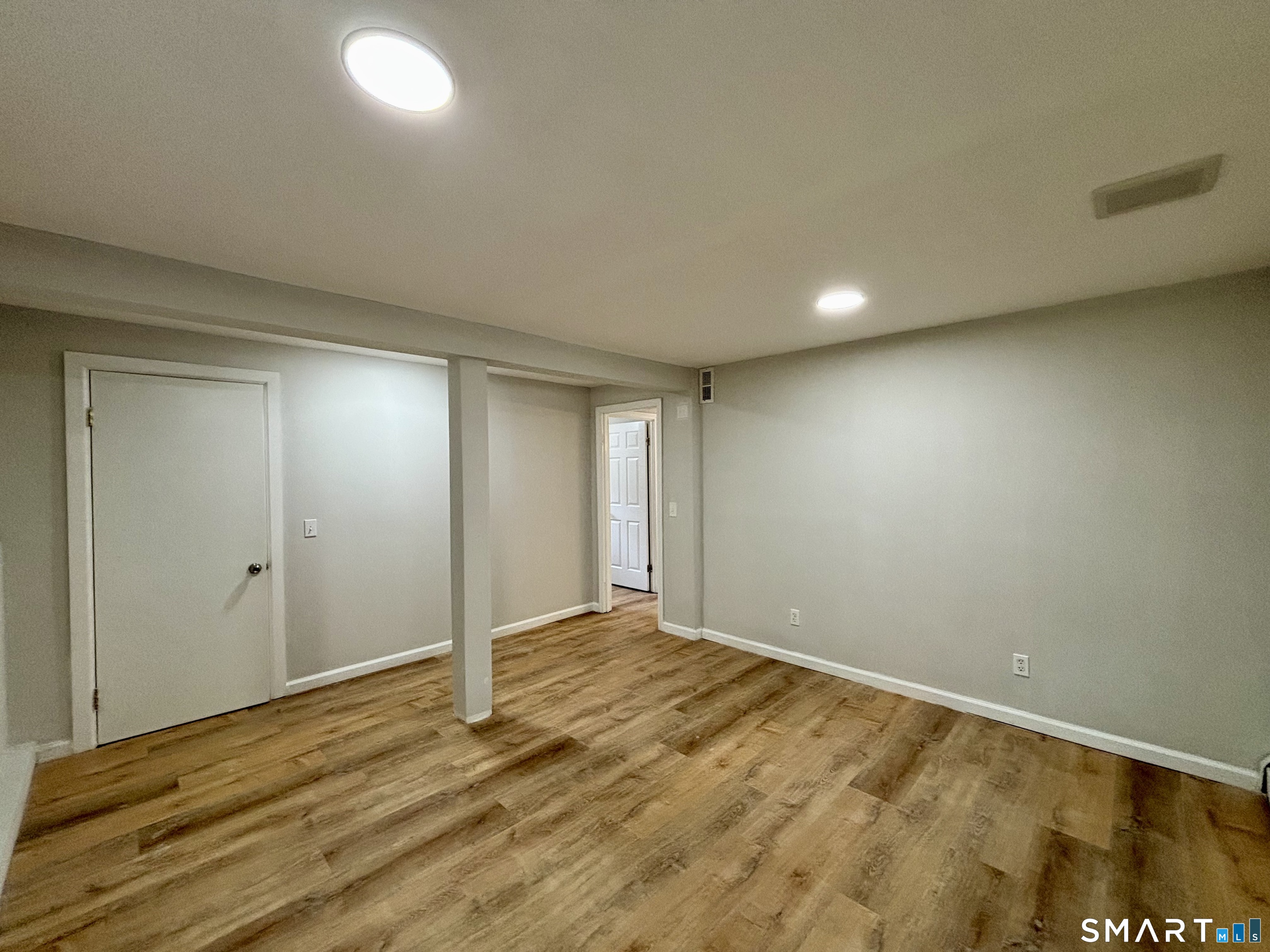 13 Black Oak Drive East Lyme CT 06333