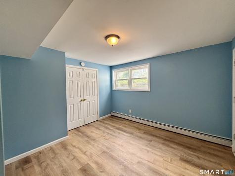 13 Black Oak Drive East Lyme CT 06333