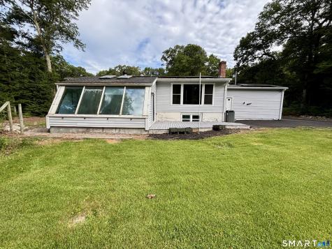 13 Black Oak Drive East Lyme CT 06333