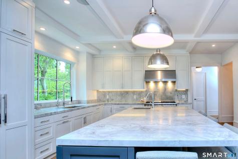 16 Orchard Lane New Canaan CT 06840