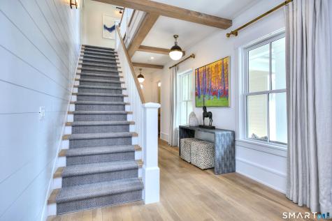 16 Orchard Lane New Canaan CT 06840