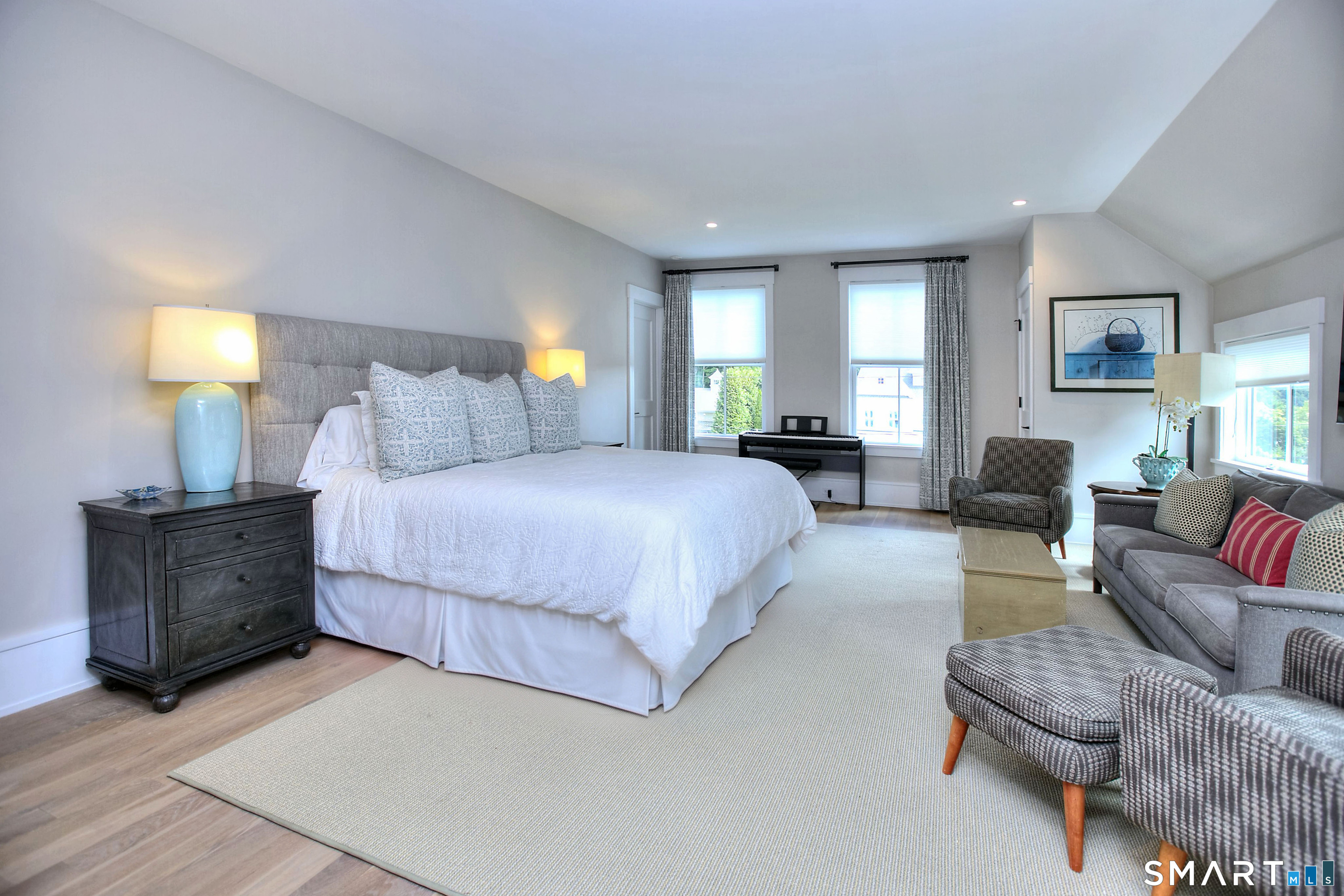 16 Orchard Lane New Canaan CT 06840