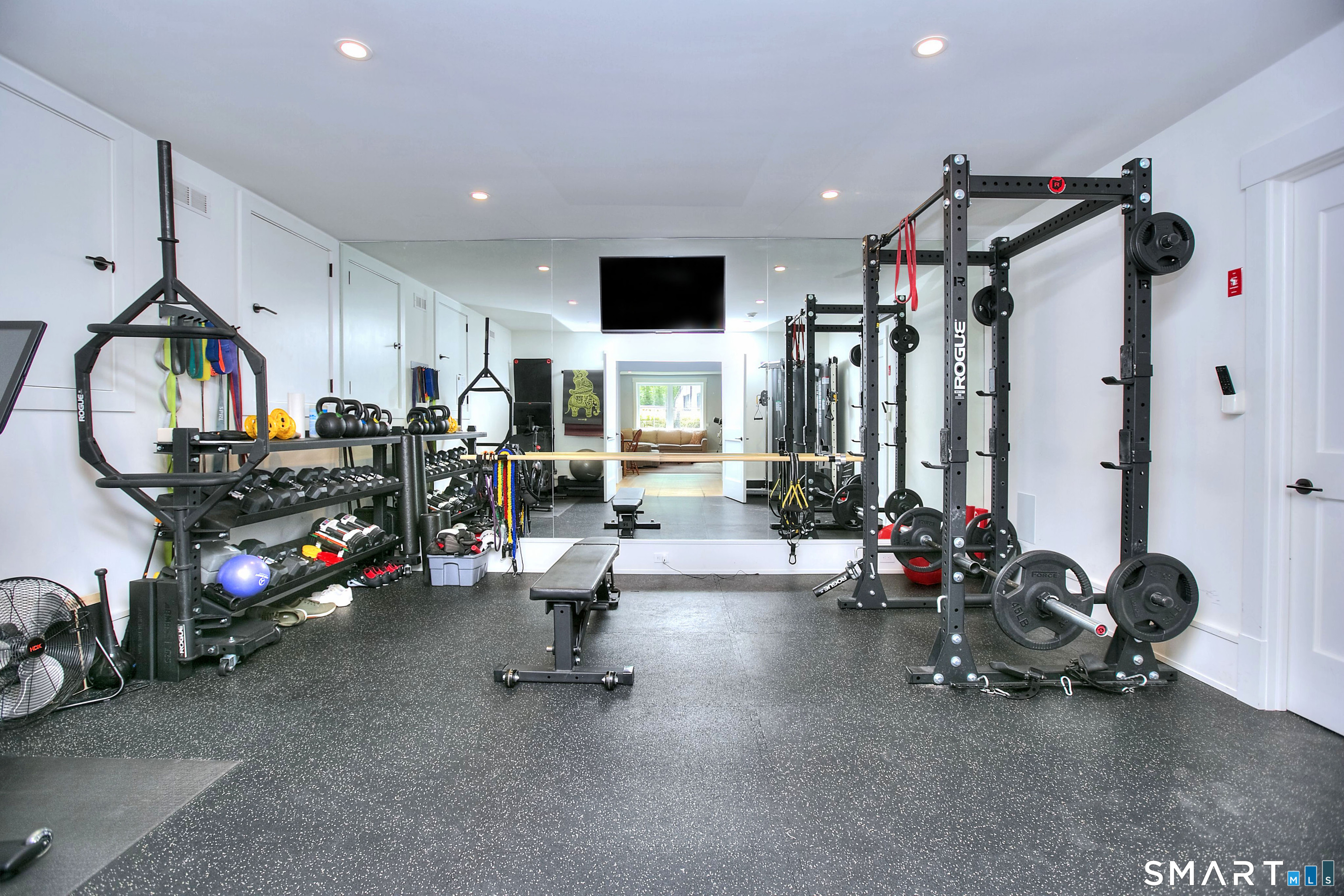 16 Orchard Lane New Canaan CT 06840