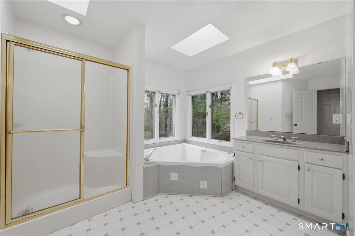 1 Scalise Drive Columbia CT 06237