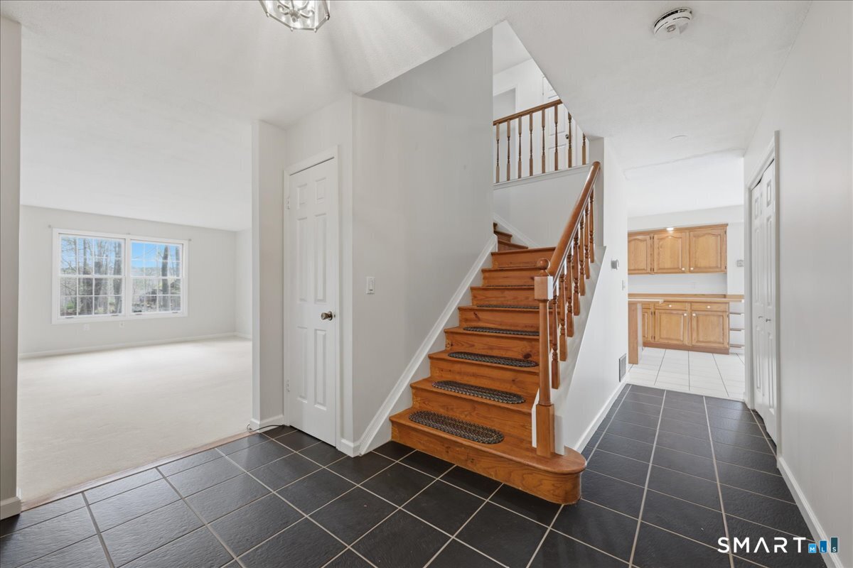 1 Scalise Drive Columbia CT 06237